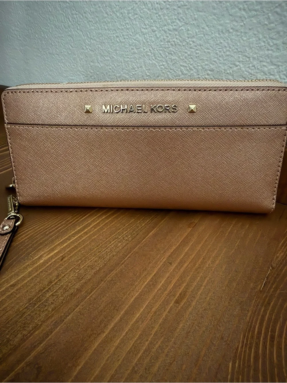 Michael Kors Leather Zip Wallet - Rose Taupe
